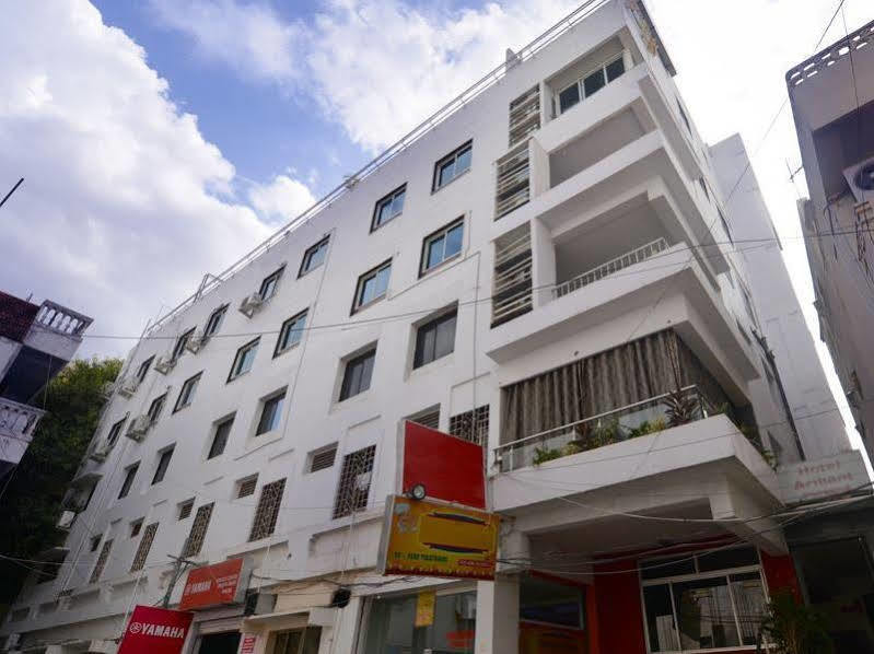 Arihant Hotel Hajdarábád Exteriér fotografie